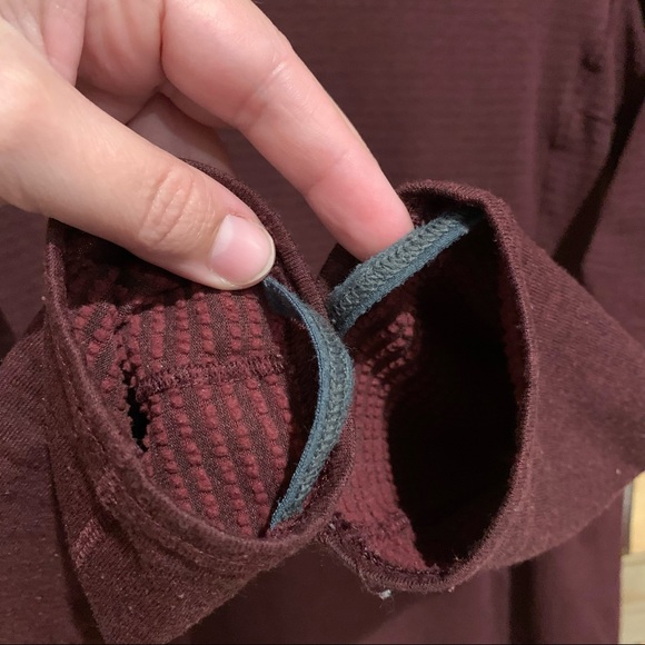 Patagonia Capilene® Midweight Crew Base Layer Long Sleeve Maroon Size S - Picture 7 of 13